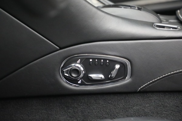Used 2019 Aston Martin DB11 Volante for sale $141,900 at Aston Martin of Greenwich in Greenwich CT 06830 23