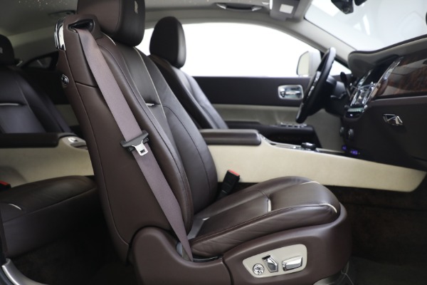 Used 2014 Rolls-Royce Wraith for sale $158,900 at Aston Martin of Greenwich in Greenwich CT 06830 20