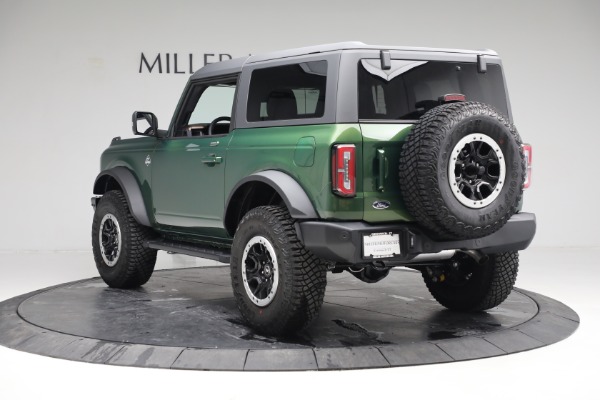 Used 2022 Ford Bronco Outer Banks Advanced for sale Sold at Miller Motorcars Aston Martin in Greenwich CT 06830 5