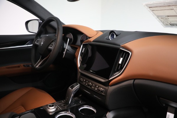 New 2023 Maserati Ghibli Modena Q4 for sale Sold at Aston Martin of Greenwich in Greenwich CT 06830 19