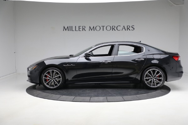 New 2023 Maserati Ghibli Modena Q4 for sale Sold at Aston Martin of Greenwich in Greenwich CT 06830 3