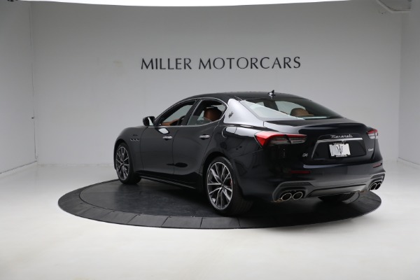 New 2023 Maserati Ghibli Modena Q4 for sale Sold at Aston Martin of Greenwich in Greenwich CT 06830 4