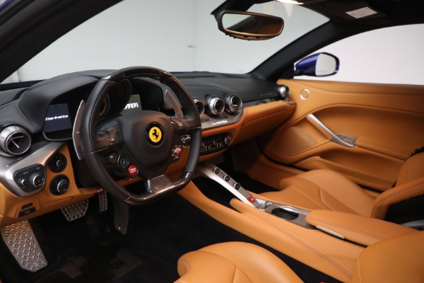 Used 2015 Ferrari F12 Berlinetta for sale Sold at Aston Martin of Greenwich in Greenwich CT 06830 13