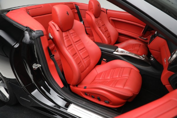 Used 2013 Ferrari California 30 for sale $134,900 at Aston Martin of Greenwich in Greenwich CT 06830 24