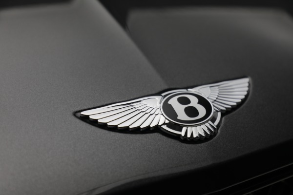Used 2021 Bentley Bentayga Speed for sale $189,900 at Aston Martin of Greenwich in Greenwich CT 06830 15
