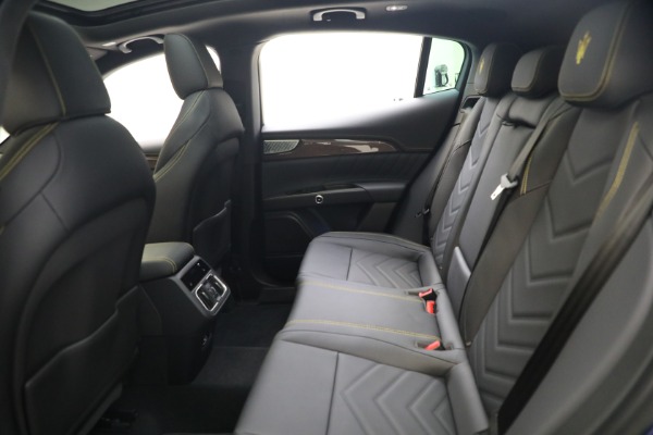 New 2023 Maserati Grecale Modena for sale Sold at Aston Martin of Greenwich in Greenwich CT 06830 17