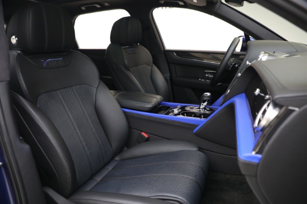 Used 2020 Bentley Bentayga Design Edition for sale $169,900 at Aston Martin of Greenwich in Greenwich CT 06830 26