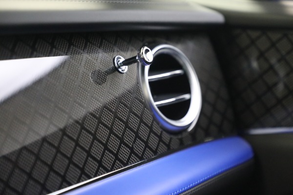 Used 2020 Bentley Bentayga Design Series for sale $159,900 at Aston Martin of Greenwich in Greenwich CT 06830 27