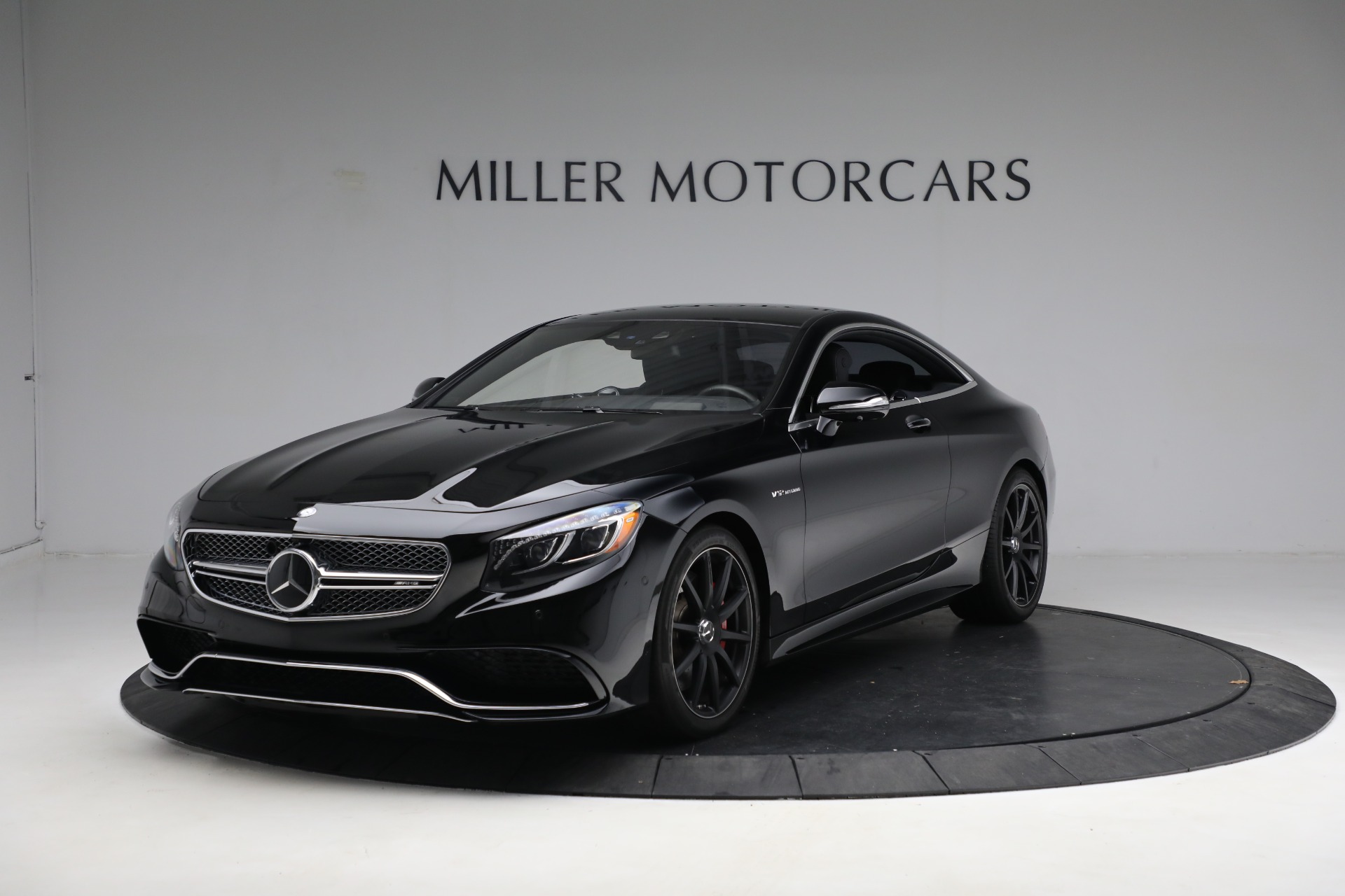 Used 2015 Mercedes-Benz S-Class S 65 AMG for sale $107,900 at Aston Martin of Greenwich in Greenwich CT 06830 1