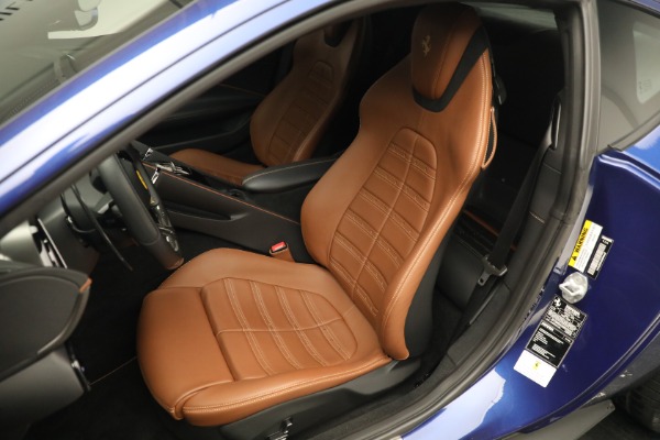 Used 2022 Ferrari Roma for sale Sold at Aston Martin of Greenwich in Greenwich CT 06830 16