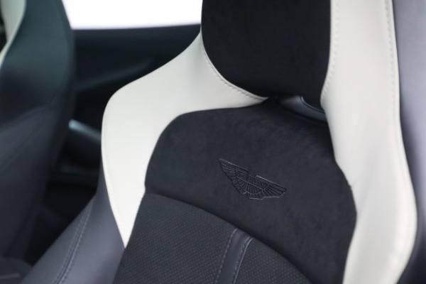 Used 2022 Aston Martin DBX for sale Sold at Aston Martin of Greenwich in Greenwich CT 06830 16