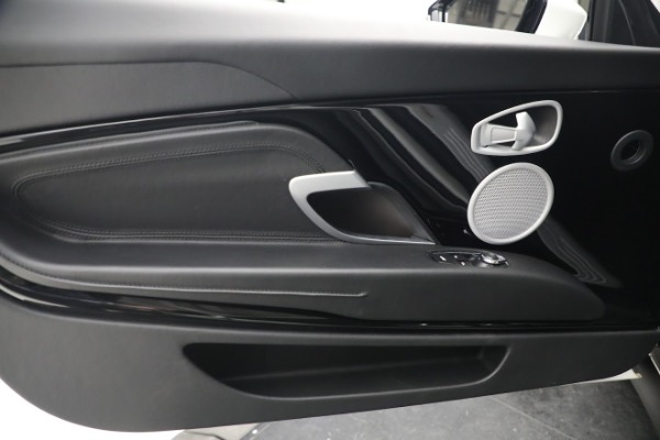 Used 2019 Aston Martin DB11 V8 for sale $119,900 at Aston Martin of Greenwich in Greenwich CT 06830 17