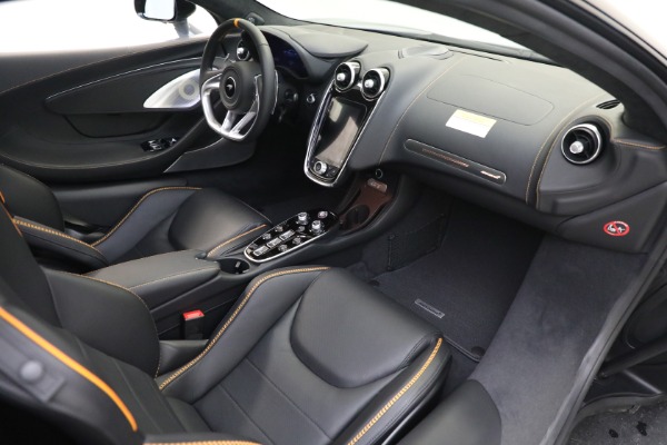 New 2023 McLaren GT Luxe for sale Sold at Aston Martin of Greenwich in Greenwich CT 06830 26