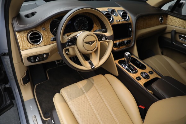Used 2020 Bentley Bentayga V8 for sale Call for price at Aston Martin of Greenwich in Greenwich CT 06830 15