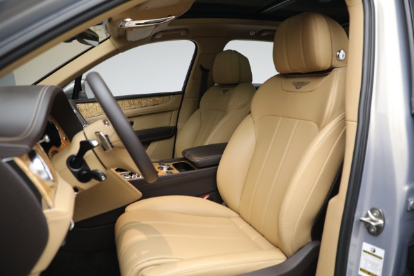 Used 2020 Bentley Bentayga V8 for sale Call for price at Aston Martin of Greenwich in Greenwich CT 06830 17