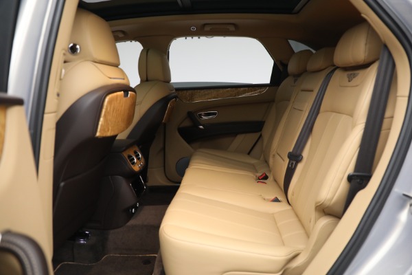 Used 2020 Bentley Bentayga V8 for sale Call for price at Aston Martin of Greenwich in Greenwich CT 06830 20