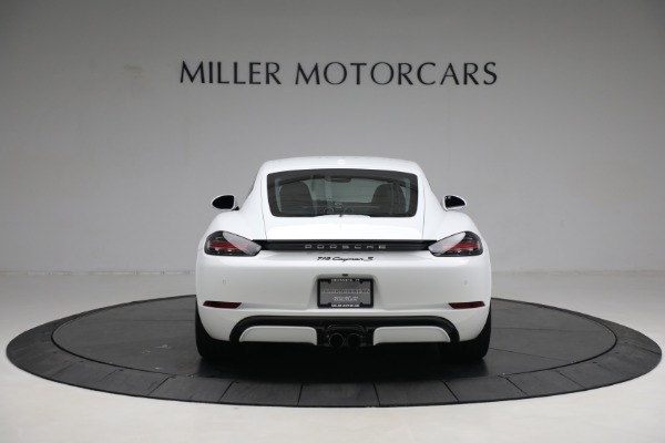 Used 2022 Porsche 718 Cayman S for sale Sold at Aston Martin of Greenwich in Greenwich CT 06830 6