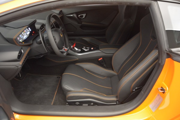 Used 2015 Lamborghini Huracan LP 610-4 for sale Sold at Aston Martin of Greenwich in Greenwich CT 06830 14