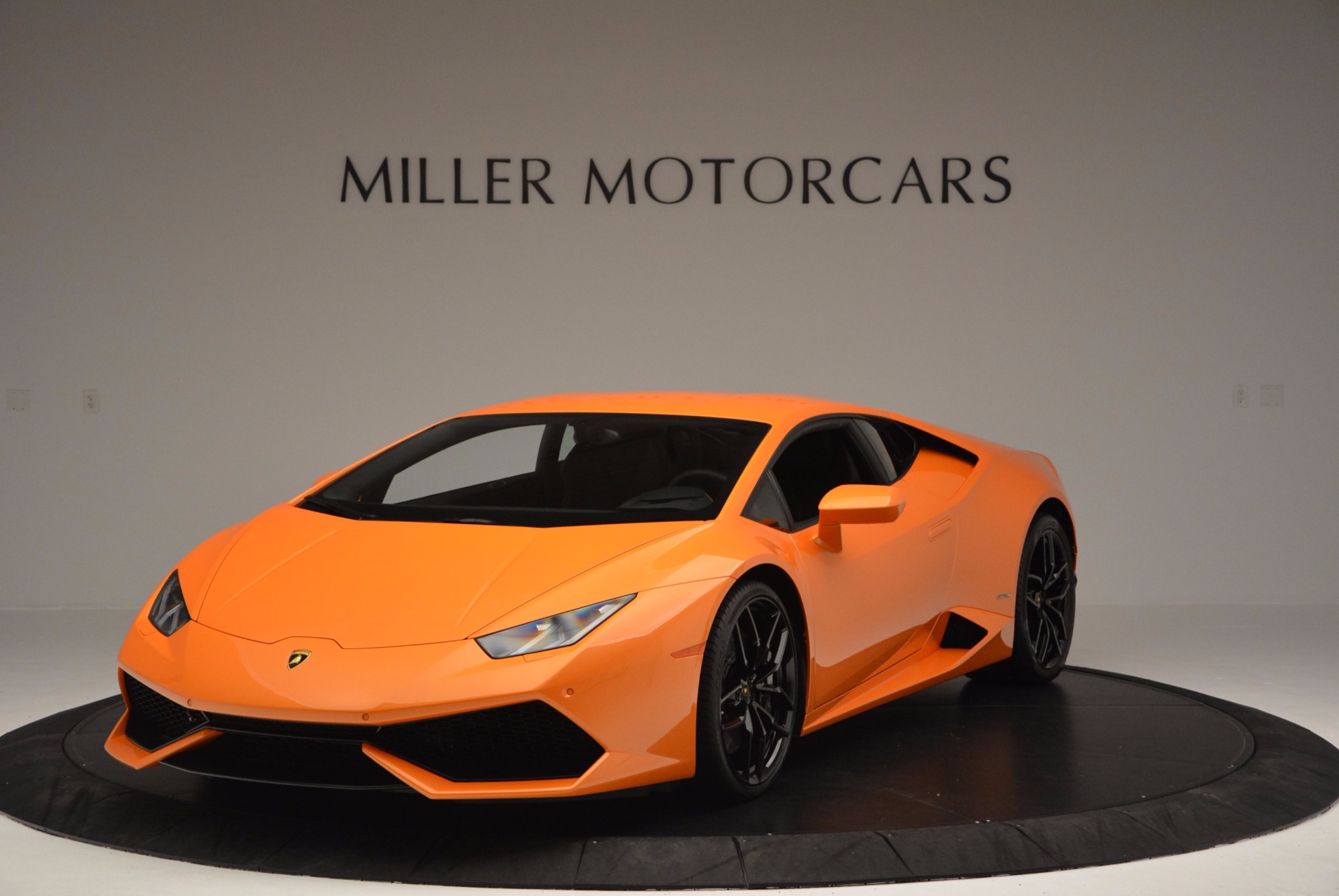Used 2015 Lamborghini Huracan LP 610-4 for sale Sold at Aston Martin of Greenwich in Greenwich CT 06830 1
