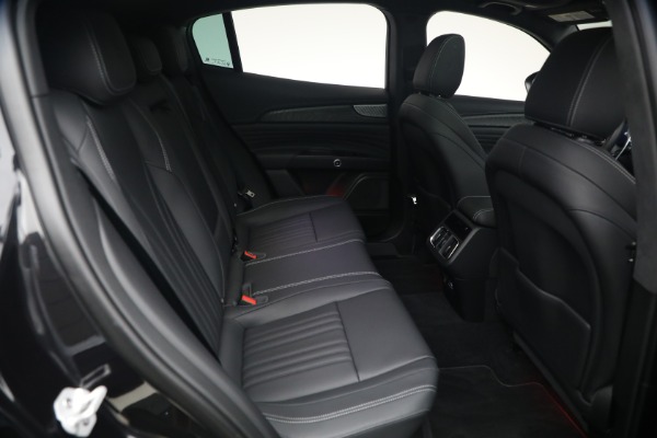 Used 2023 Maserati Grecale GT for sale $40,900 at Miller Motorcars Aston Martin in Greenwich CT 06830 18