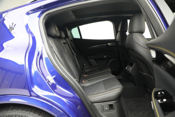 New 2023 Maserati Grecale Modena for sale $72,900 at Aston Martin of Greenwich in Greenwich CT 06830 19