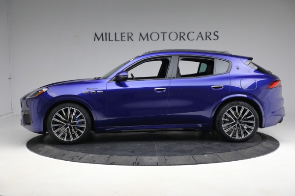 New 2023 Maserati Grecale Modena for sale $72,900 at Aston Martin of Greenwich in Greenwich CT 06830 3