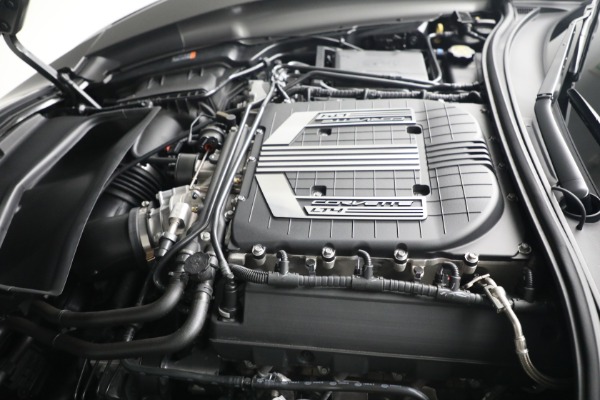 Used 2015 Chevrolet Corvette Z06 for sale $79,900 at Aston Martin of Greenwich in Greenwich CT 06830 13