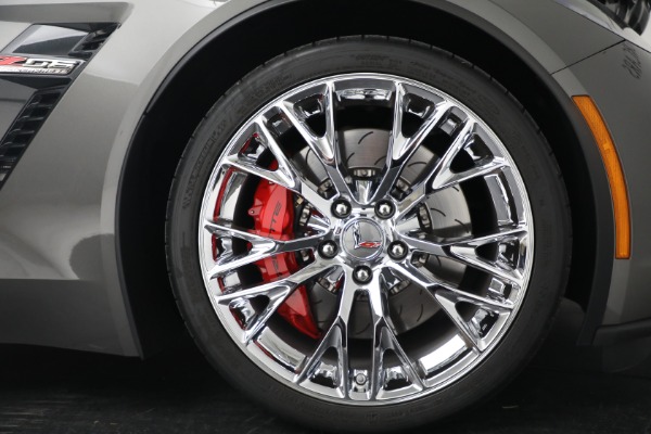 Used 2015 Chevrolet Corvette Z06 for sale $79,900 at Aston Martin of Greenwich in Greenwich CT 06830 14