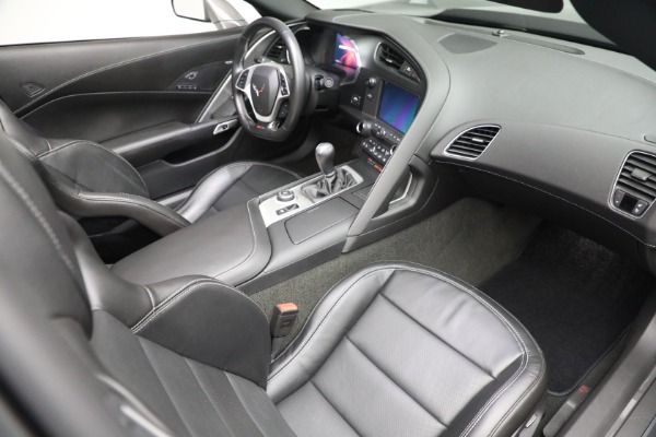 Used 2015 Chevrolet Corvette Z06 for sale $79,900 at Aston Martin of Greenwich in Greenwich CT 06830 18