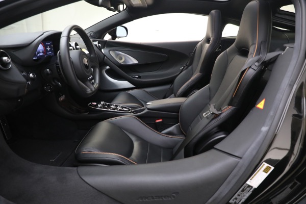 Used 2021 McLaren GT Luxe for sale Sold at Aston Martin of Greenwich in Greenwich CT 06830 27