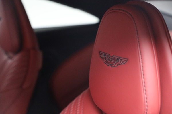 Used 2019 Aston Martin DB11 V8 for sale $129,900 at Aston Martin of Greenwich in Greenwich CT 06830 16