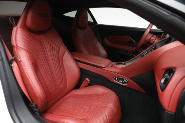 Used 2019 Aston Martin DB11 V8 for sale $129,900 at Aston Martin of Greenwich in Greenwich CT 06830 27