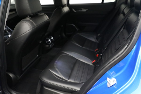 Used 2019 Alfa Romeo Giulia Ti Sport Carbon for sale $34,900 at Aston Martin of Greenwich in Greenwich CT 06830 24
