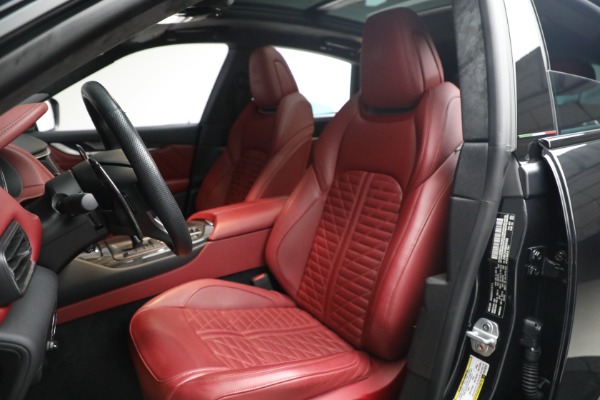 Used 2021 Maserati Levante Trofeo for sale $114,900 at Aston Martin of Greenwich in Greenwich CT 06830 16