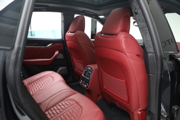 Used 2021 Maserati Levante Trofeo for sale $114,900 at Aston Martin of Greenwich in Greenwich CT 06830 22