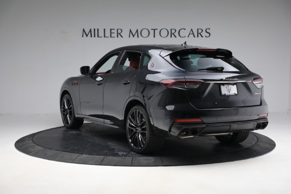 Used 2021 Maserati Levante Trofeo for sale Sold at Aston Martin of Greenwich in Greenwich CT 06830 5