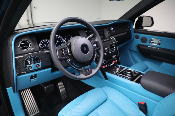 Used 2022 Rolls-Royce Black Badge Cullinan for sale $395,900 at Aston Martin of Greenwich in Greenwich CT 06830 13