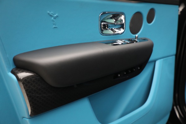 Used 2022 Rolls-Royce Black Badge Cullinan for sale $395,900 at Aston Martin of Greenwich in Greenwich CT 06830 18