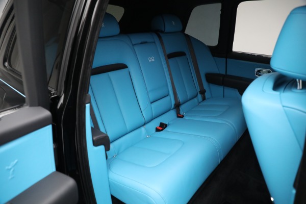 Used 2022 Rolls-Royce Black Badge Cullinan for sale $395,900 at Aston Martin of Greenwich in Greenwich CT 06830 23