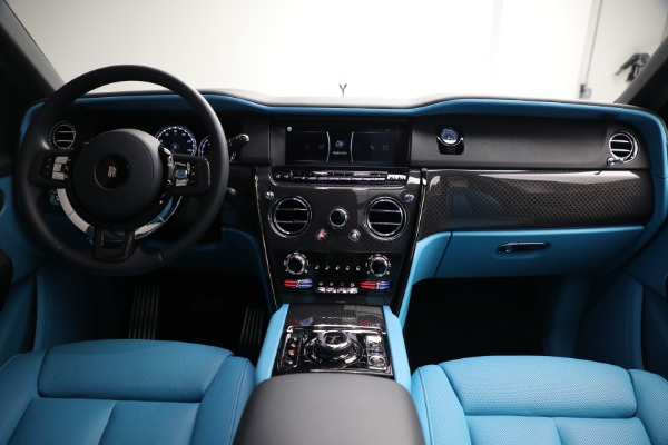 Used 2022 Rolls-Royce Black Badge Cullinan for sale $395,900 at Aston Martin of Greenwich in Greenwich CT 06830 24