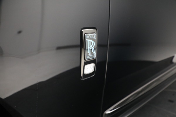 Used 2022 Rolls-Royce Black Badge Cullinan for sale $395,900 at Aston Martin of Greenwich in Greenwich CT 06830 27