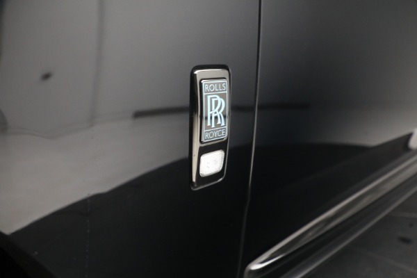 Used 2022 Rolls-Royce Black Badge Cullinan for sale Sold at Aston Martin of Greenwich in Greenwich CT 06830 27