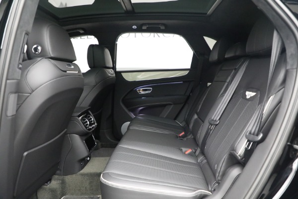 New 2023 Bentley Bentayga V8 for sale $238,470 at Aston Martin of Greenwich in Greenwich CT 06830 23