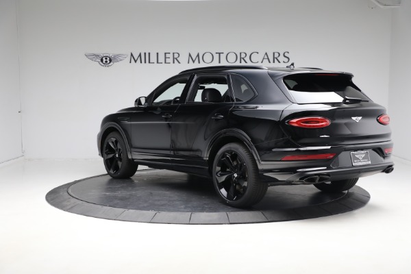 New 2023 Bentley Bentayga V8 for sale $238,470 at Aston Martin of Greenwich in Greenwich CT 06830 5