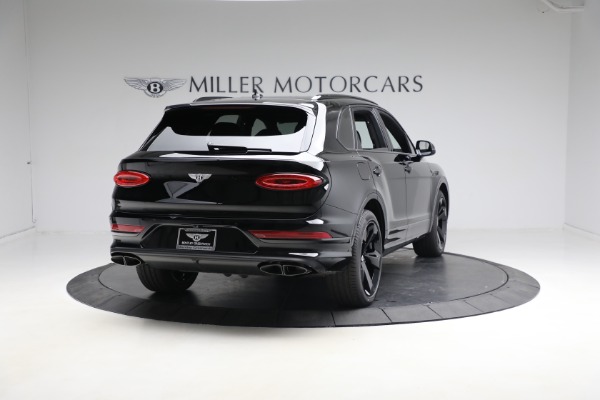 New 2023 Bentley Bentayga V8 for sale $238,470 at Aston Martin of Greenwich in Greenwich CT 06830 7