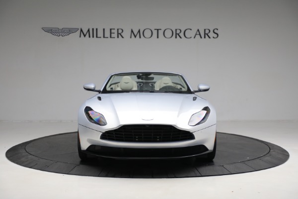 Used 2019 Aston Martin DB11 Volante for sale $145,900 at Aston Martin of Greenwich in Greenwich CT 06830 11