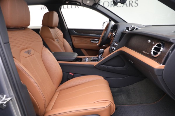 Used 2023 Bentley Bentayga EWB Azure V8 for sale $196,900 at Aston Martin of Greenwich in Greenwich CT 06830 28