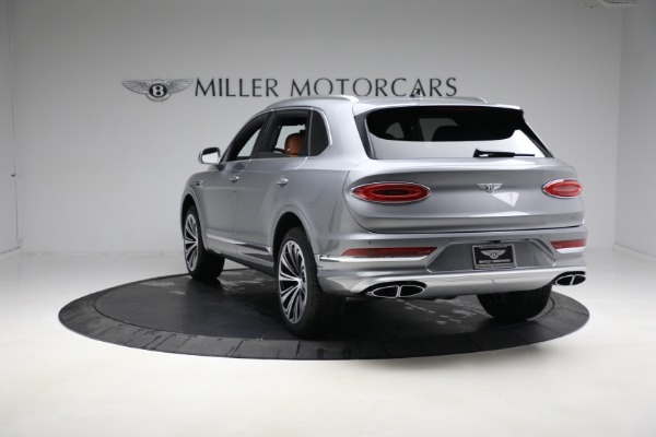 New 2023 Bentley Bentayga EWB Azure V8 for sale $274,655 at Aston Martin of Greenwich in Greenwich CT 06830 6
