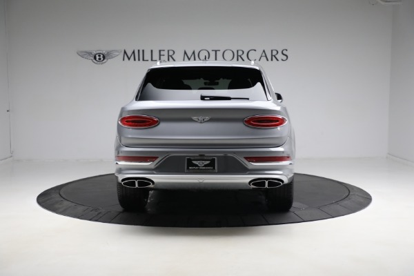 New 2023 Bentley Bentayga EWB Azure V8 for sale $274,655 at Aston Martin of Greenwich in Greenwich CT 06830 7