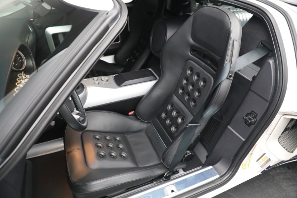 Used 2006 Ford GT for sale $449,900 at Aston Martin of Greenwich in Greenwich CT 06830 15